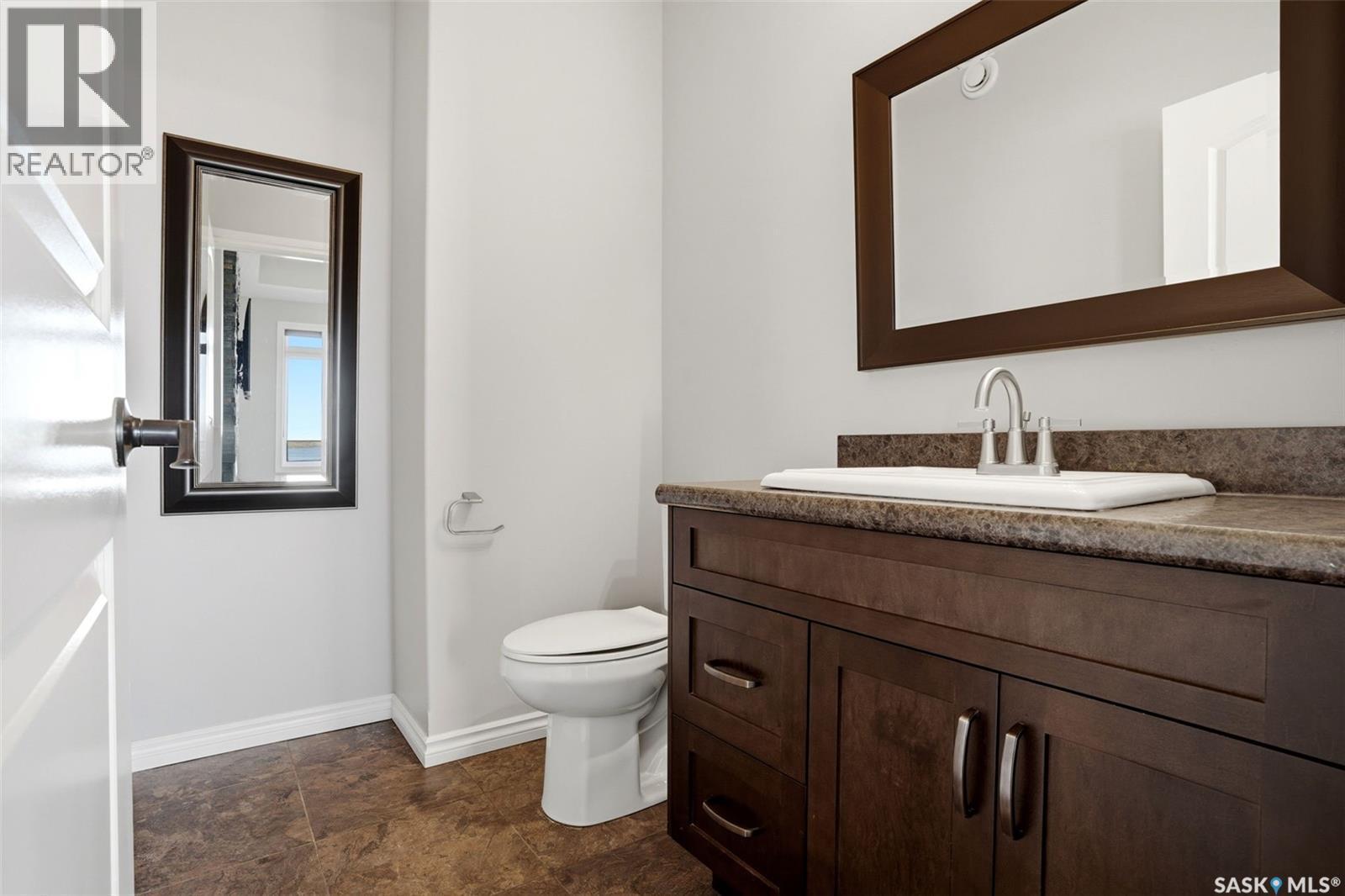 701 Saskatoon Drive, Katepwa Beach, SK - Indoor Photo Showing Bathroom