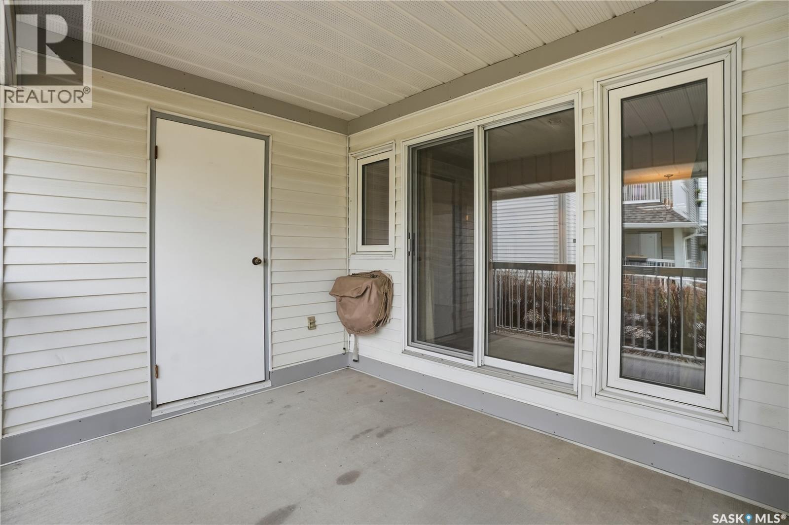 134 960 Assiniboine Avenue E, Regina, SK - Outdoor With Deck Patio Veranda With Exterior
