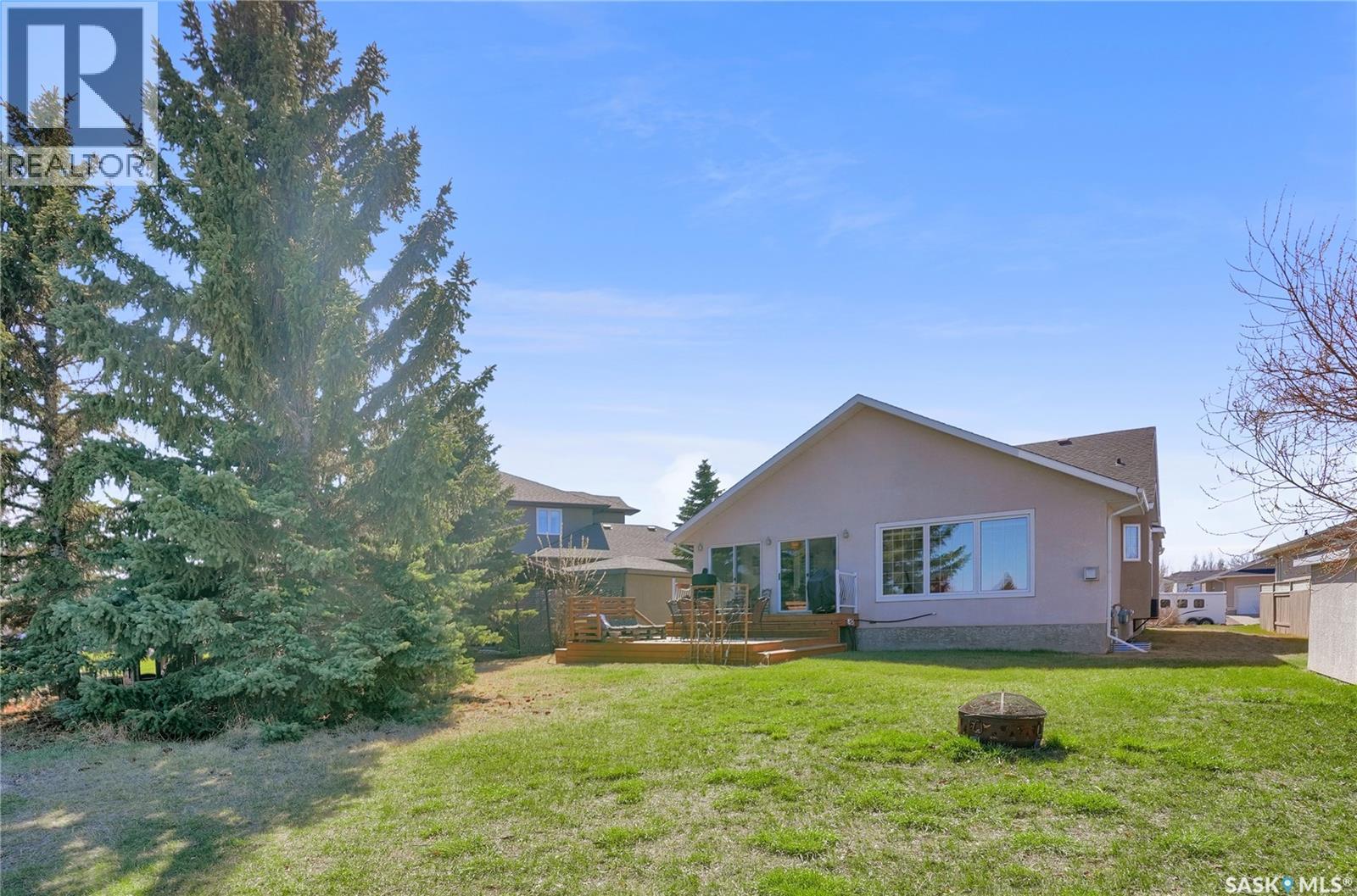 35 Marigold Crescent, Moose Jaw, SK - Outdoor