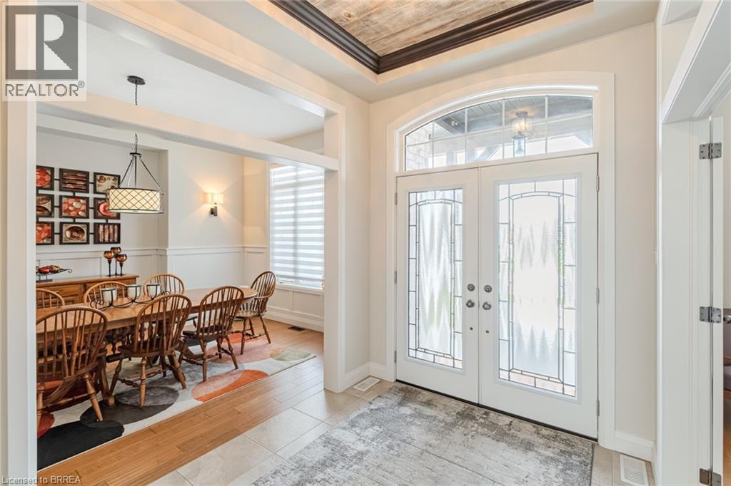 5 Moore Boulevard, Brantford, ON - Indoor