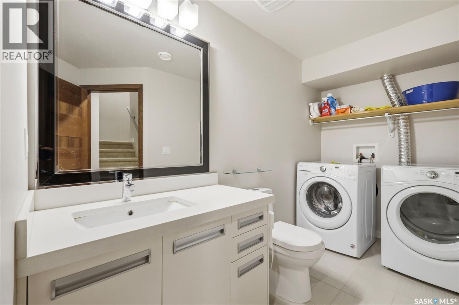 427 1303 Paton Crescent, Saskatoon, SK - Indoor Photo Showing Laundry Room