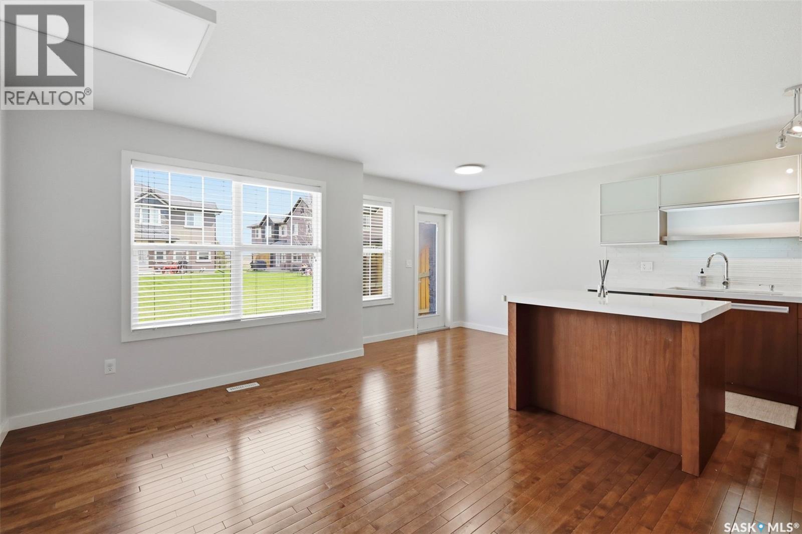 427 1303 Paton Crescent, Saskatoon, SK - Indoor Photo Showing Kitchen