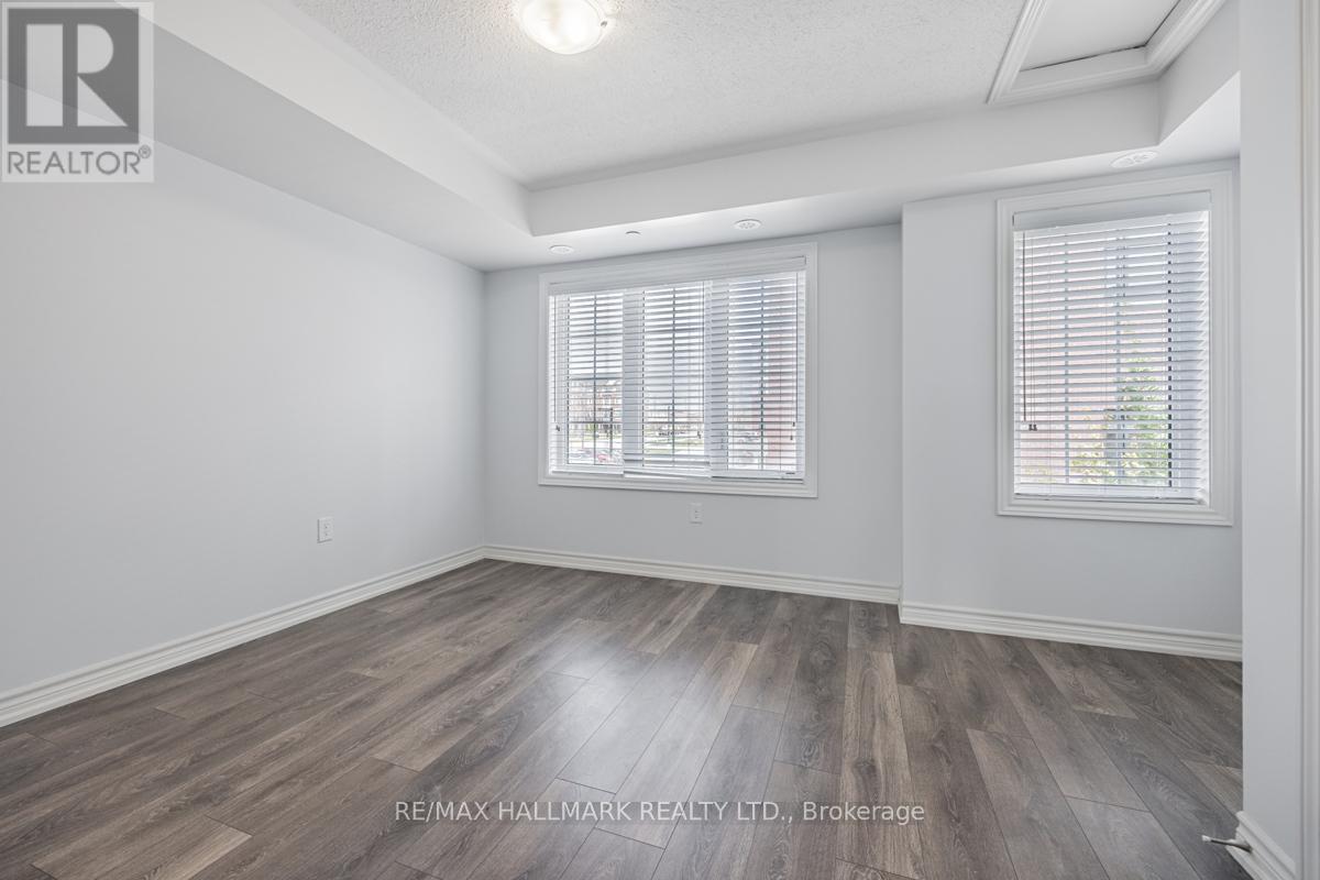 2496 Rosedrop Path, Oshawa, ON - Indoor Photo Showing Other Room