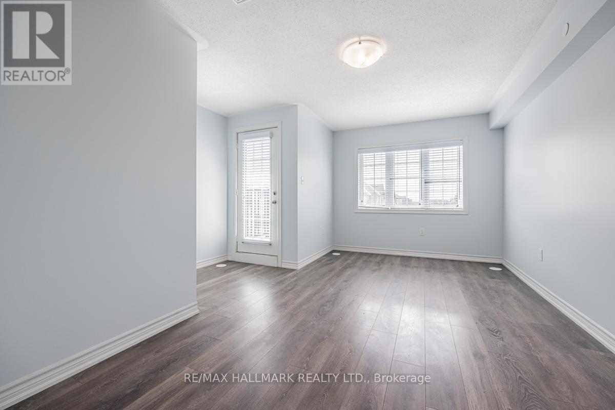 2496 Rosedrop Path, Oshawa, ON - Indoor Photo Showing Other Room