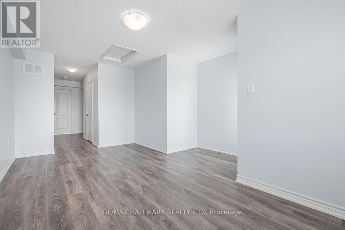 2496 Rosedrop Path, Oshawa, ON - Indoor Photo Showing Other Room