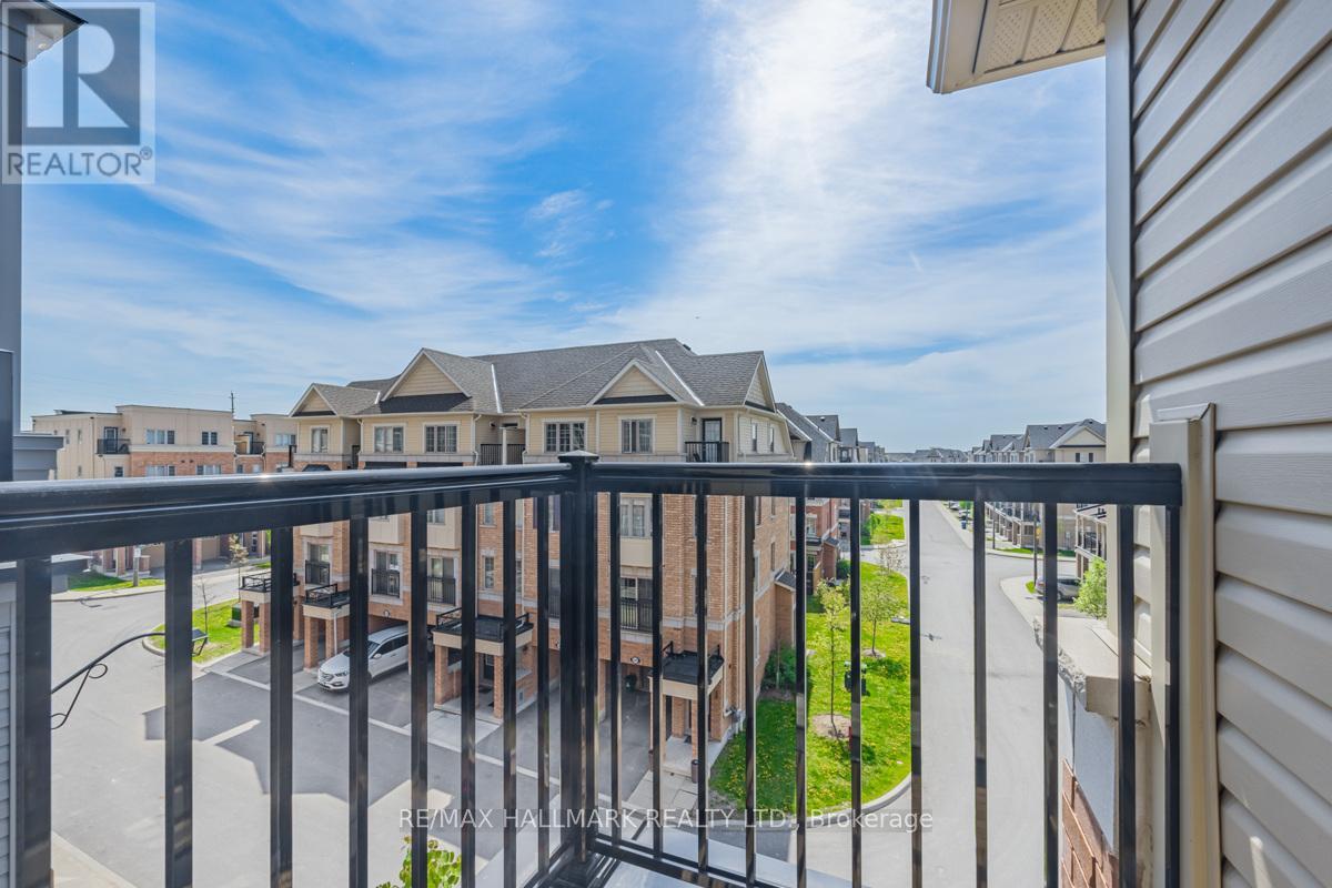 2496 Rosedrop Path, Oshawa, ON - Outdoor With Balcony