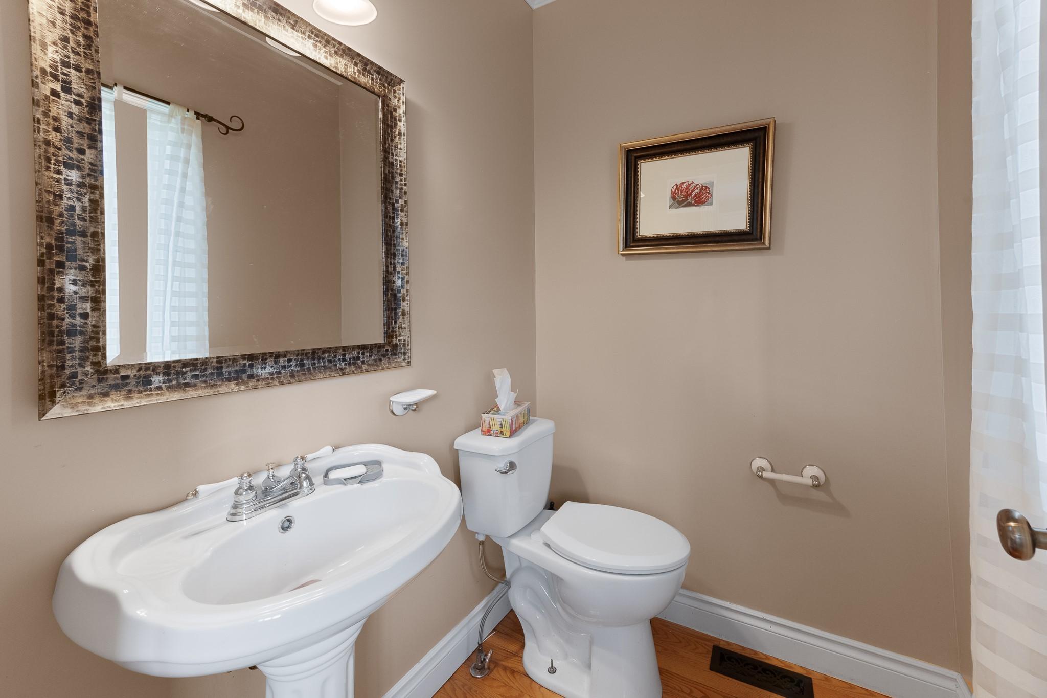 412 10Th Avenue, Creston, BC