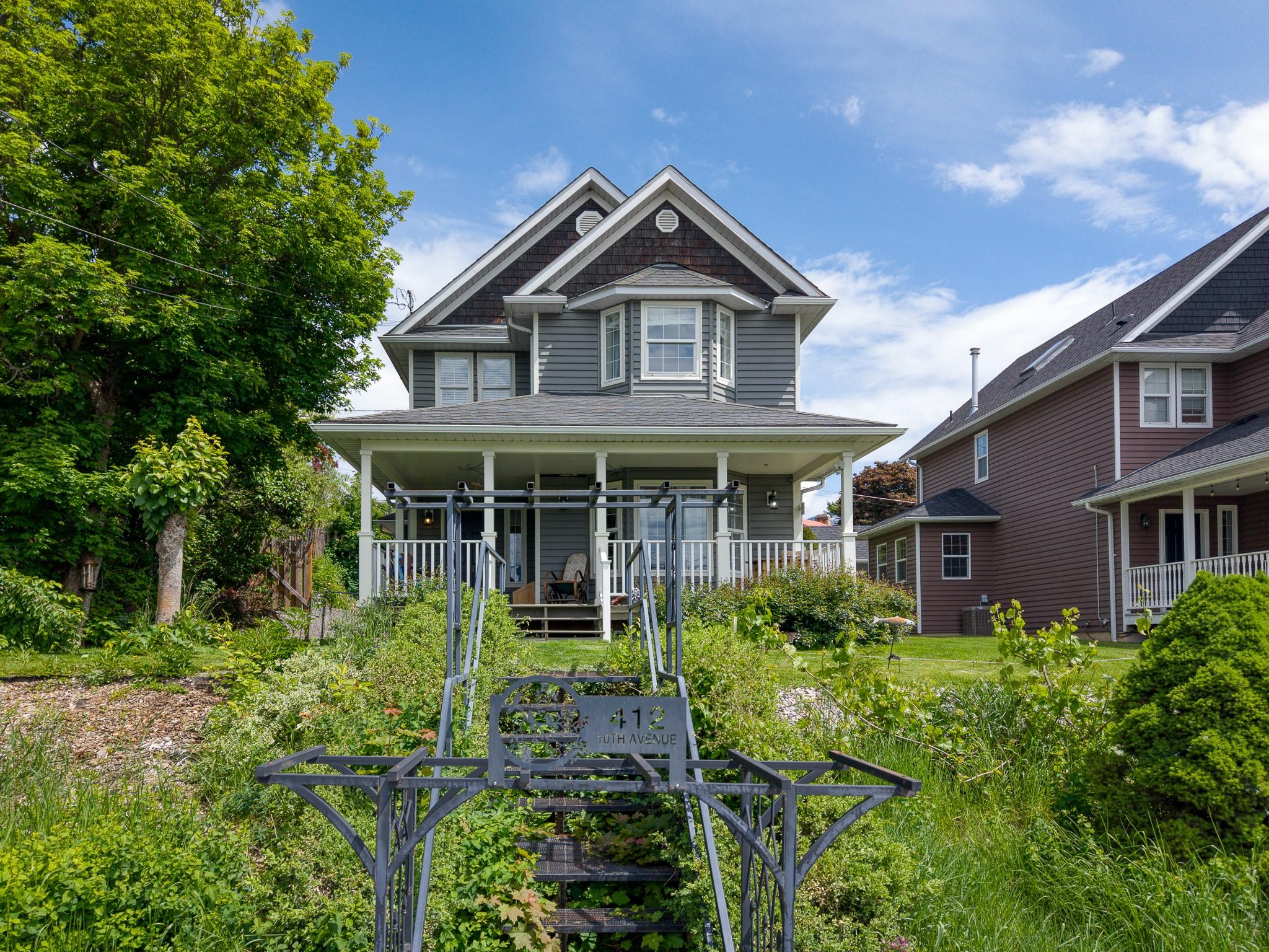 412 10Th Avenue, Creston, BC