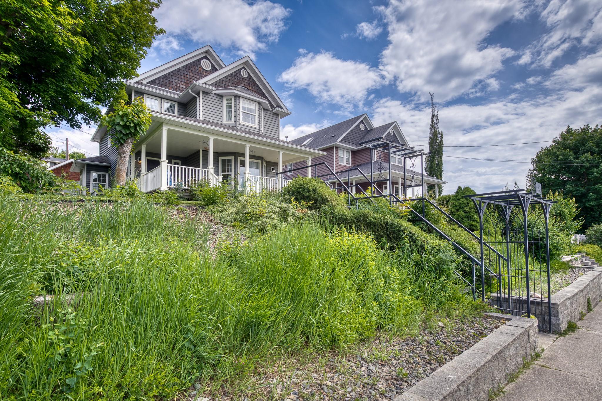 412 10Th Avenue, Creston, BC