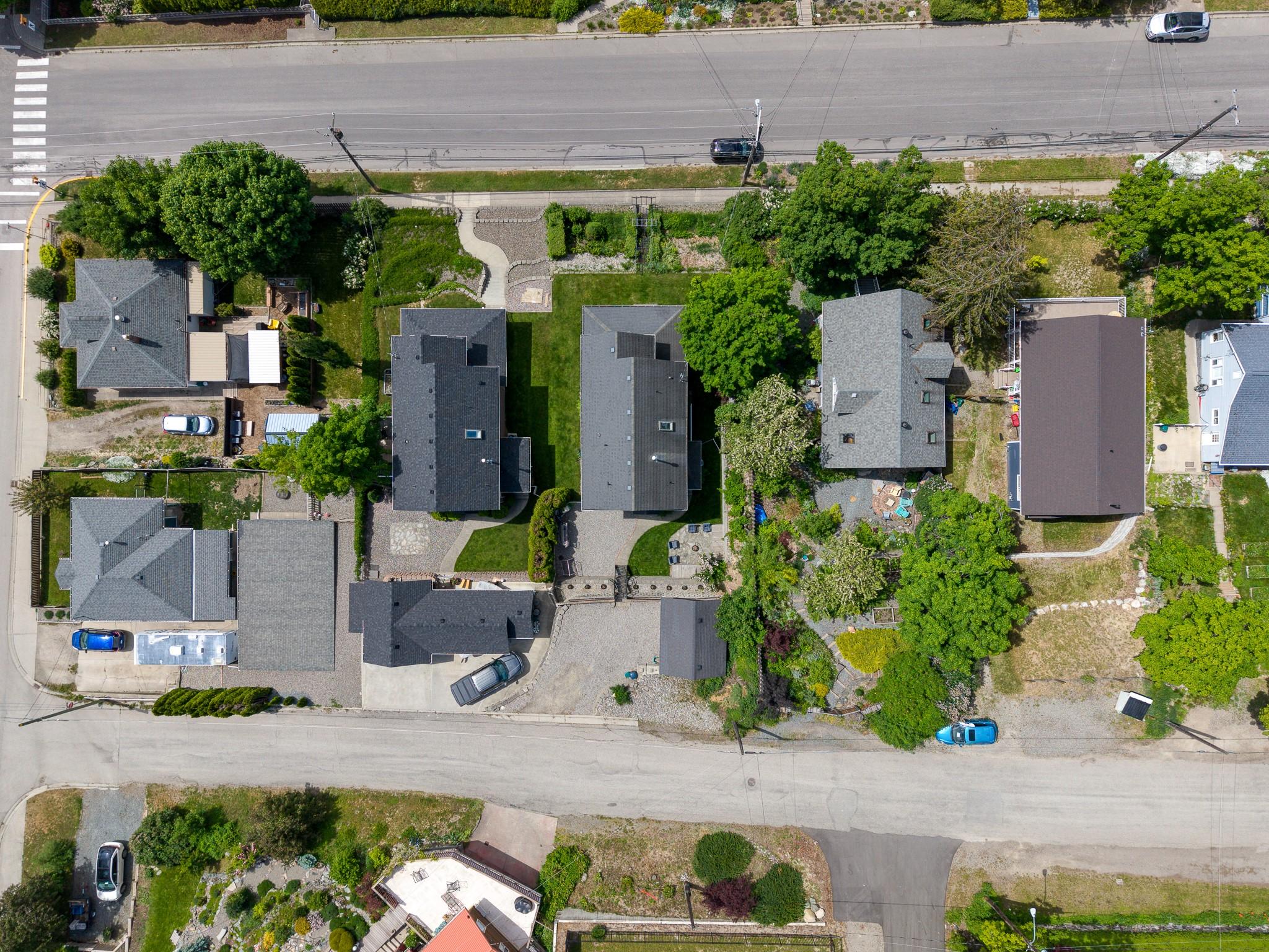 412 10Th Avenue, Creston, BC