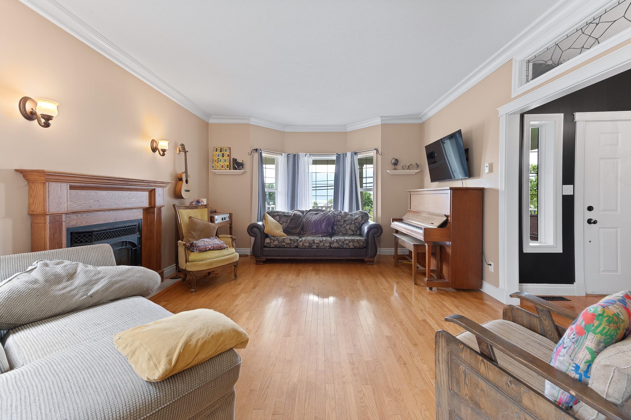 412 10Th Avenue, Creston, BC