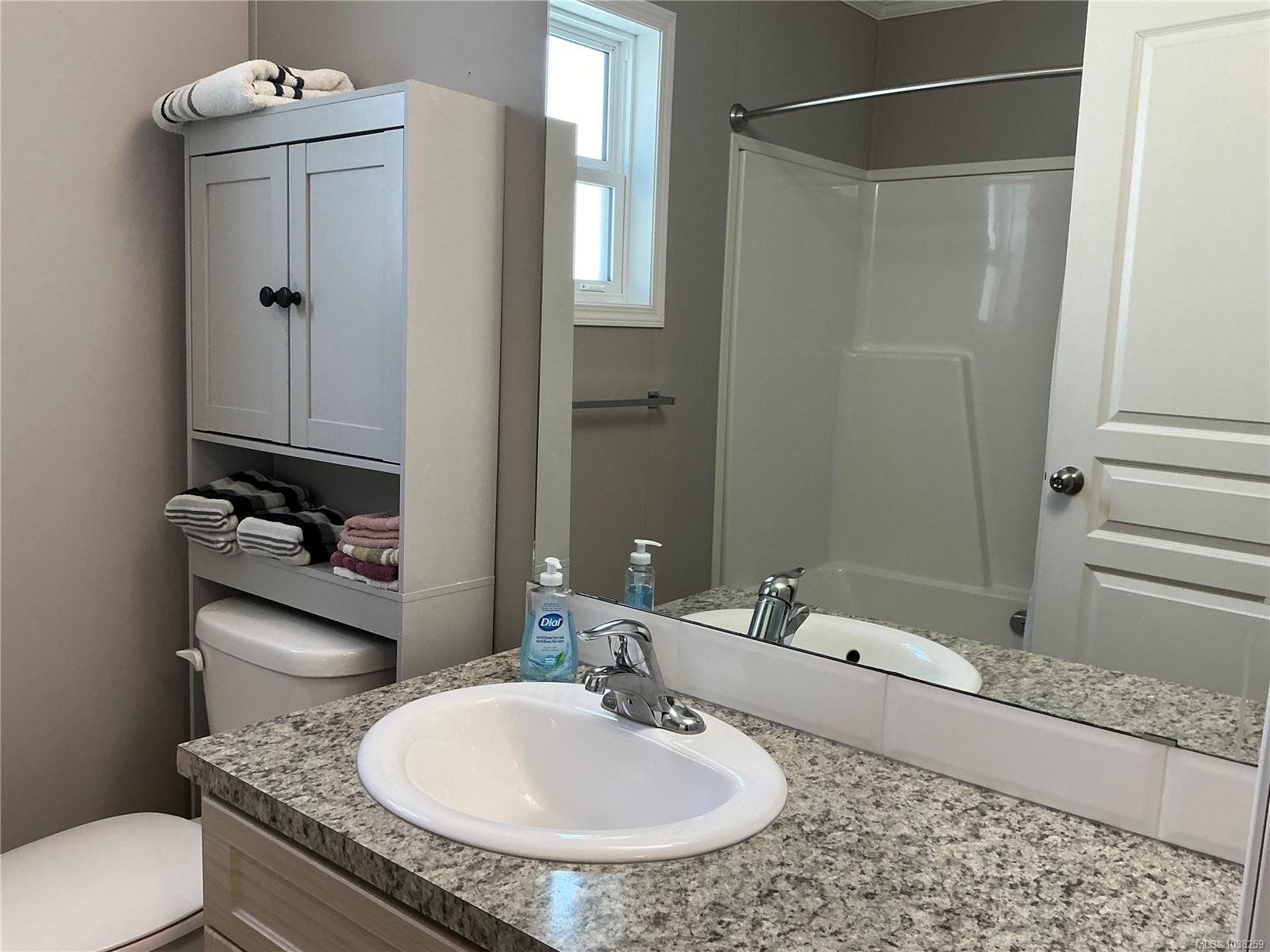11A-1160 Shellbourne Blvd, Campbell River, BC