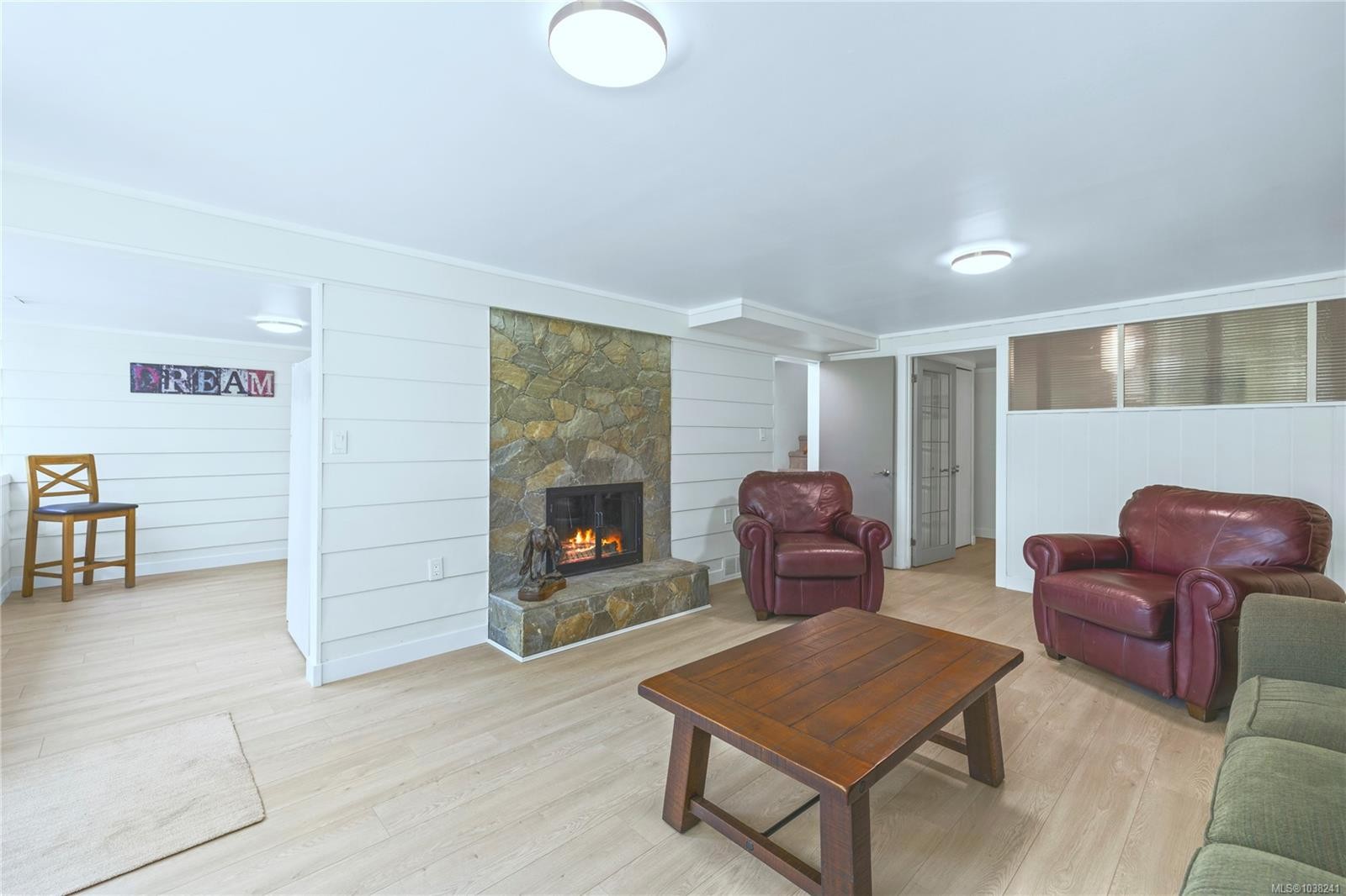 830 Beach Dr, Nanaimo, BC