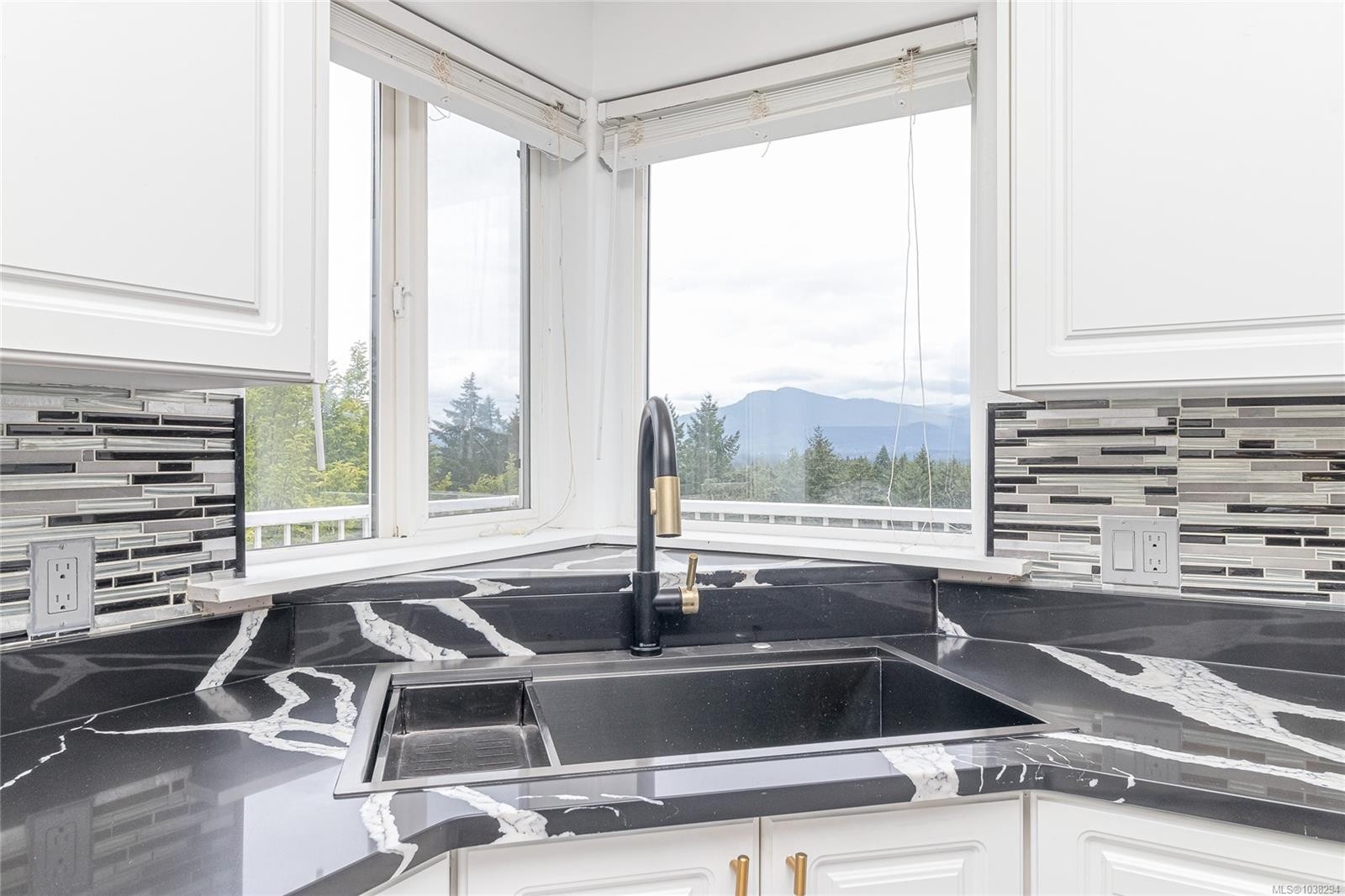 6191 Thomson Terr, Duncan, BC