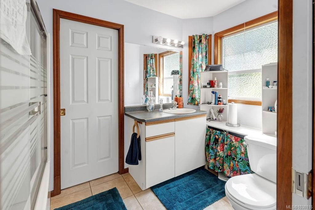 7330 Somenos Rd, Duncan, BC