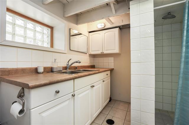 571 Fleet Ave, Winnipeg, MB