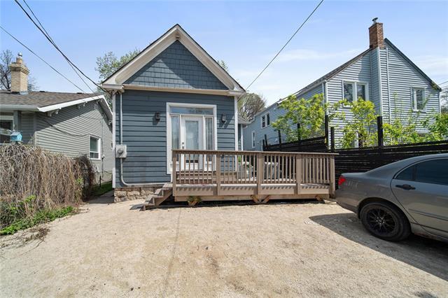 36 Luxton Ave, Winnipeg, MB