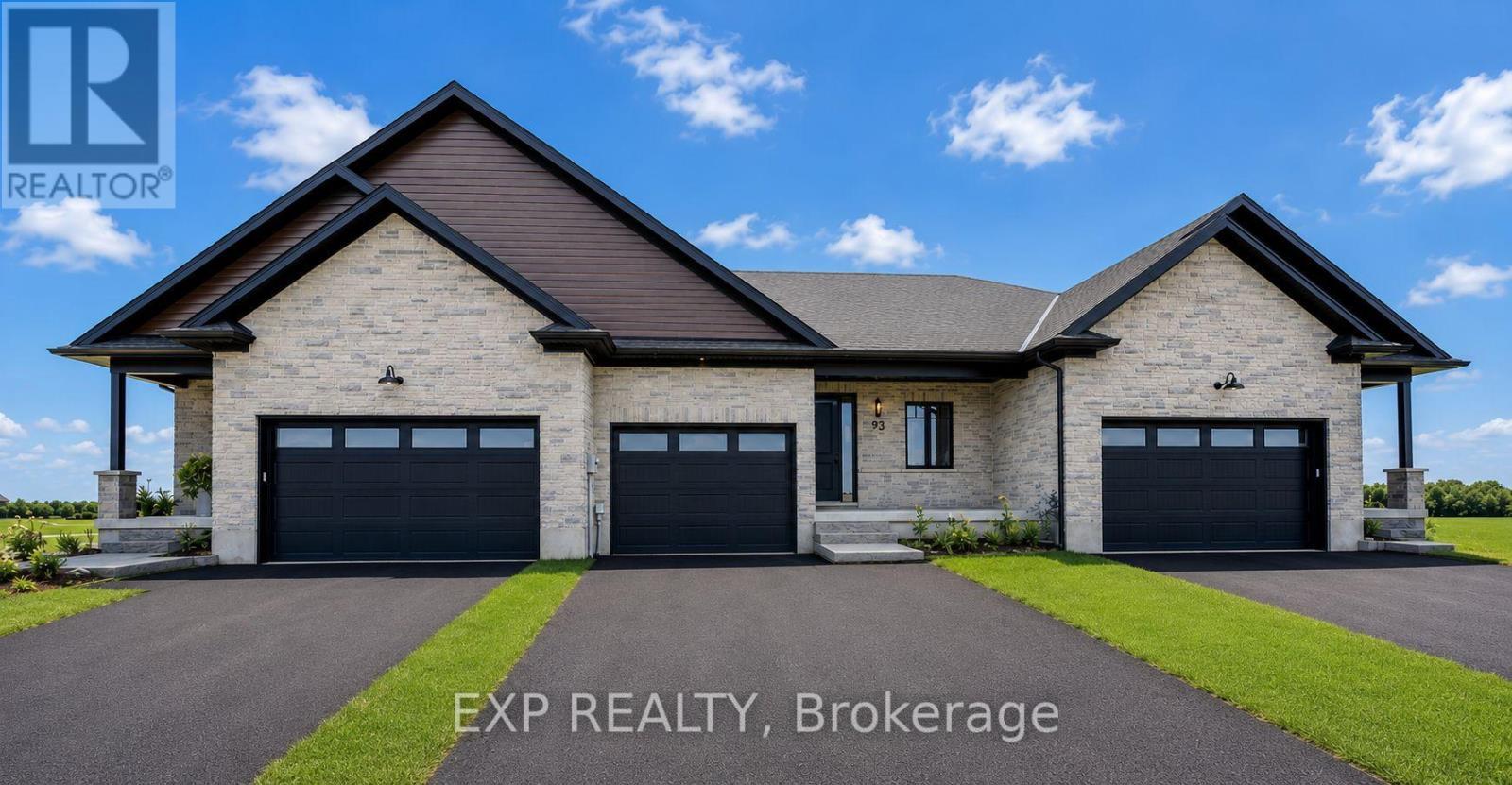 97 Bedell Drive, Mapleton, ON - Outdoor With Facade