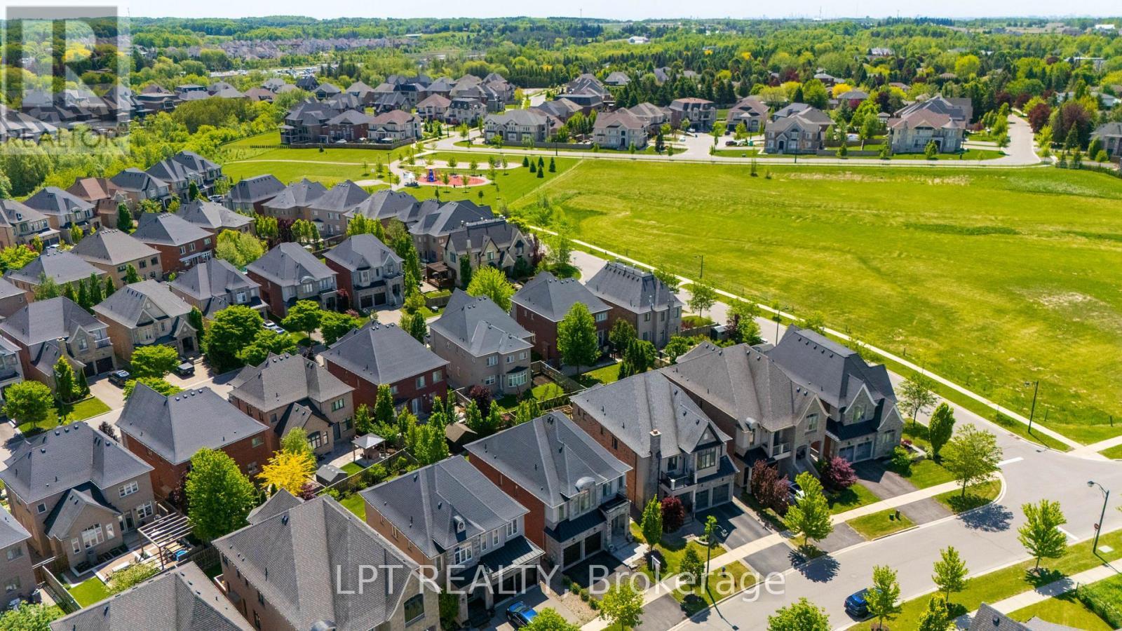 113 Burns Boulevard, King, ON