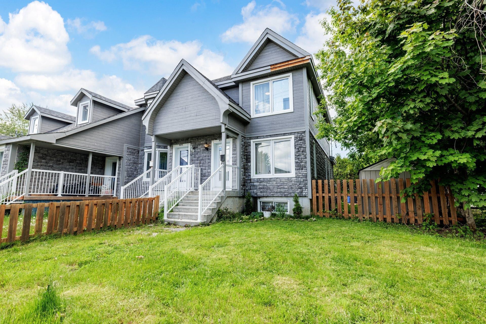 Front of Structure - 357B Ch. Du Fleuve, Coteau-Du-Lac, QC - Outdoor With Deck Patio Veranda