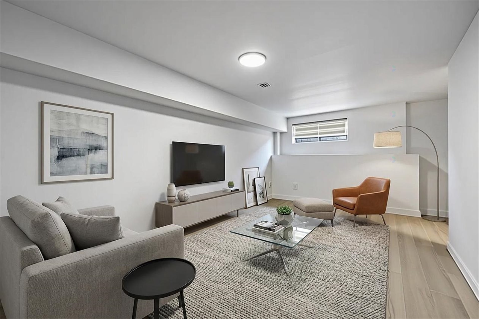 Family Room - 357B Ch. Du Fleuve, Coteau-Du-Lac, QC - Indoor Photo Showing Living Room