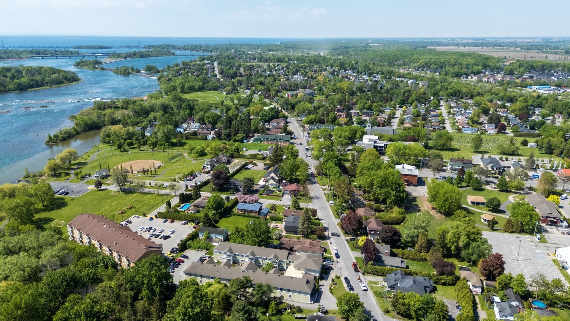 Aerial View - 357B Ch. Du Fleuve, Coteau-Du-Lac, QC - Outdoor With Body Of Water With View