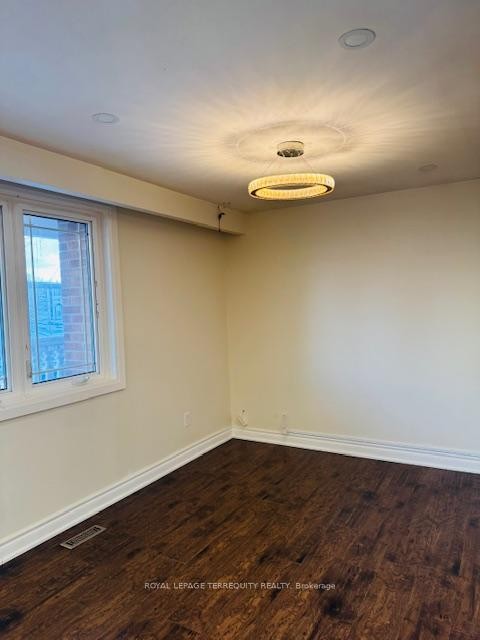 46 Orpington Crescent, Toronto, ON - Indoor Photo Showing Other Room