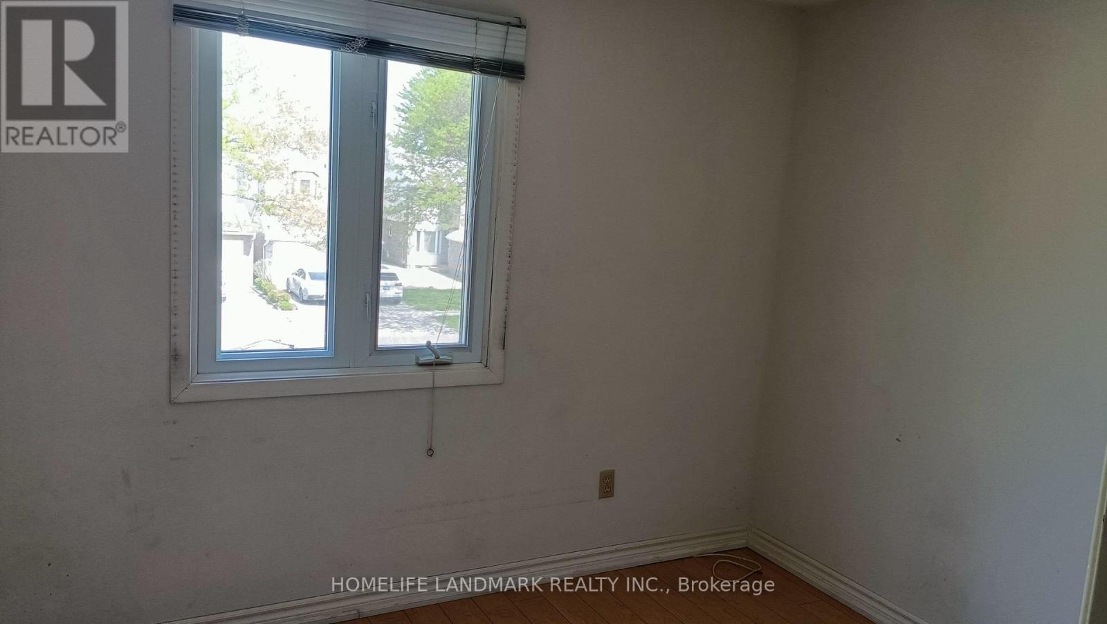 113 Wintermute Boulevard, Toronto, ON - Indoor Photo Showing Other Room