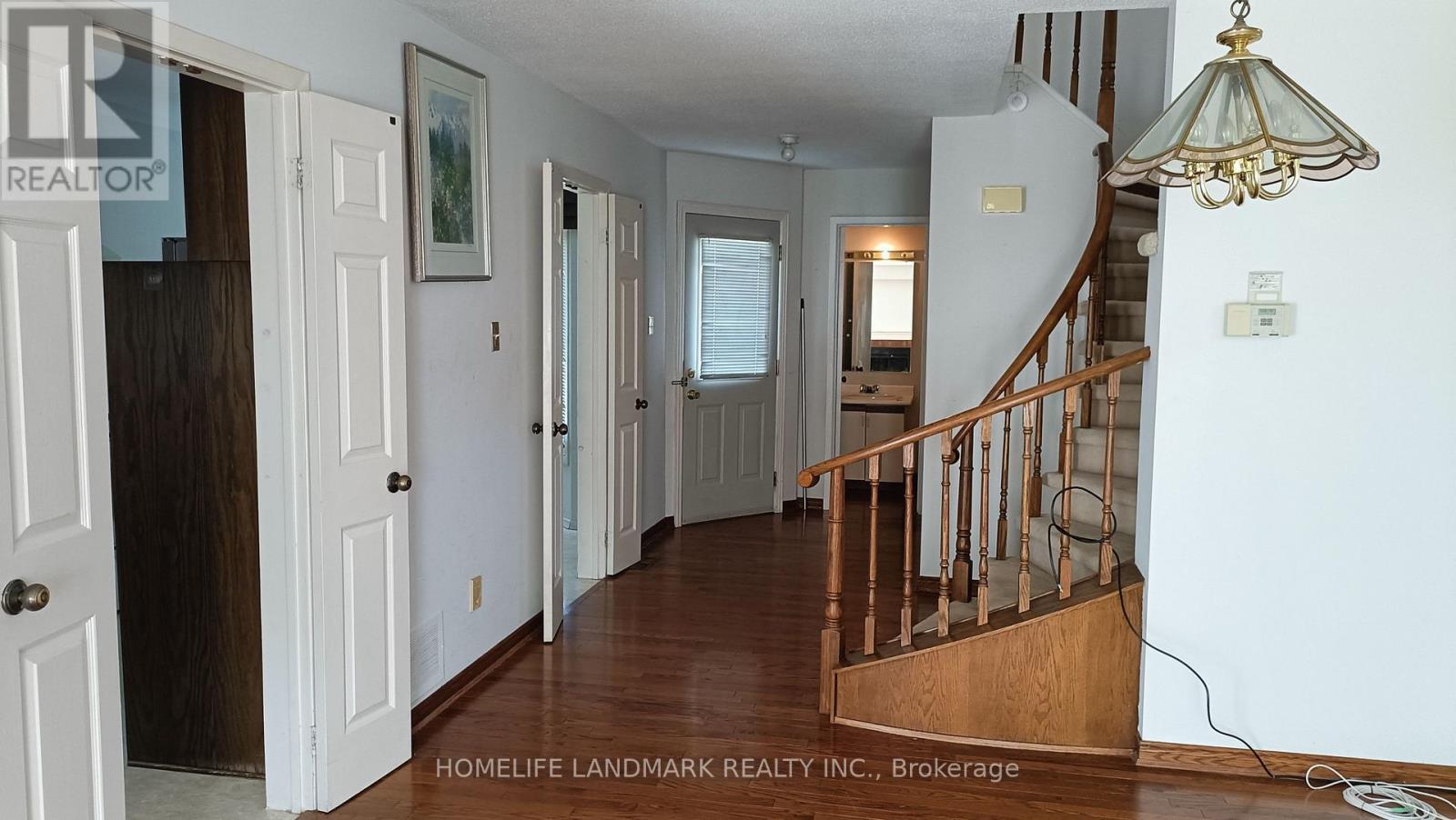 113 Wintermute Boulevard, Toronto, ON - Indoor Photo Showing Other Room
