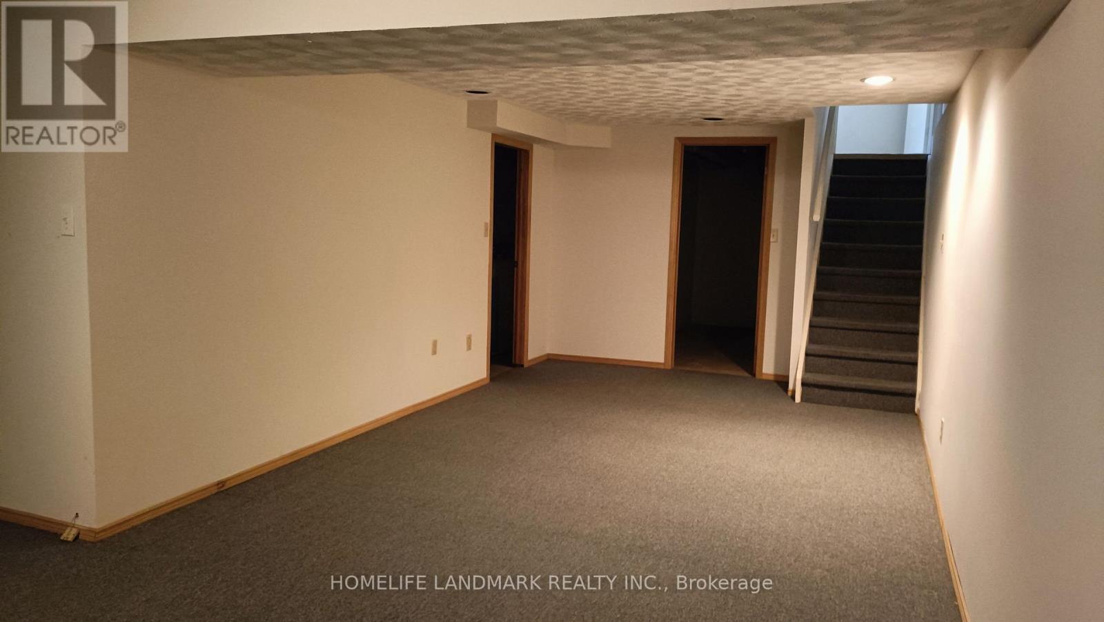113 Wintermute Boulevard, Toronto, ON - Indoor Photo Showing Other Room
