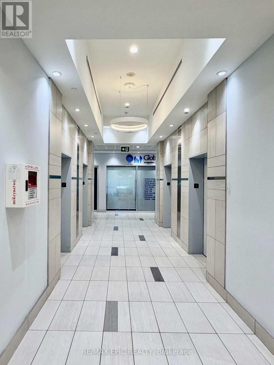 250 - 7777 Weston Road, Vaughan, ON
