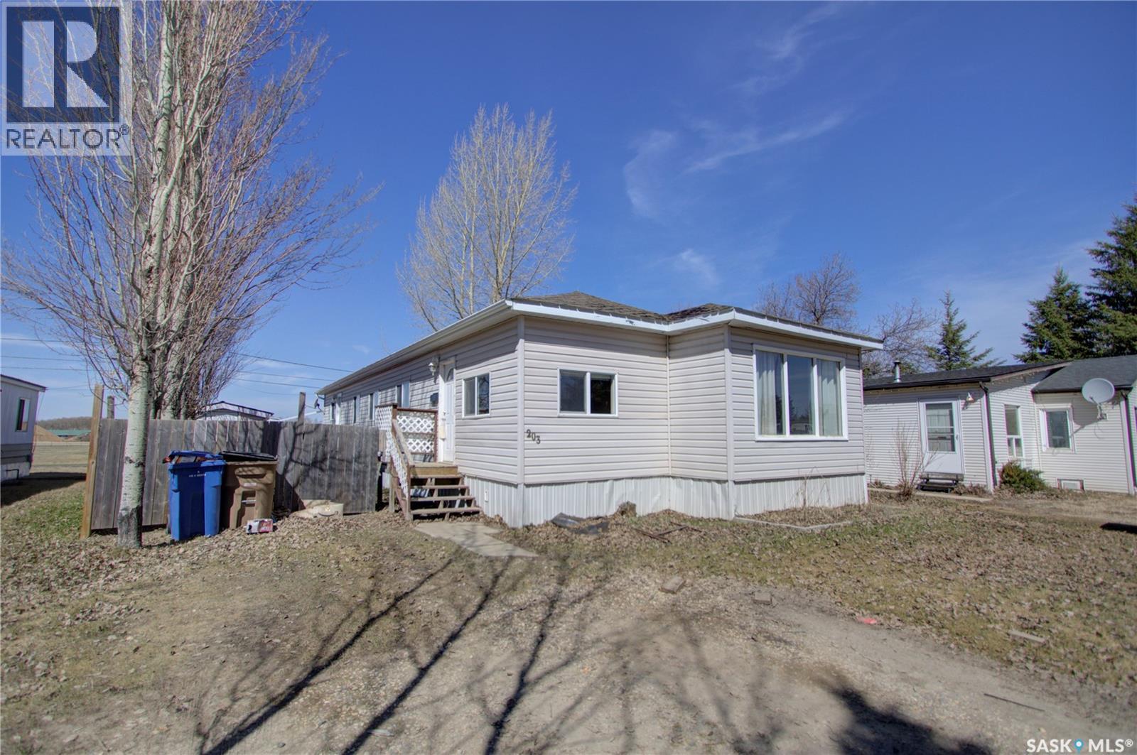 203 5Th Avenue, Melfort, SK
