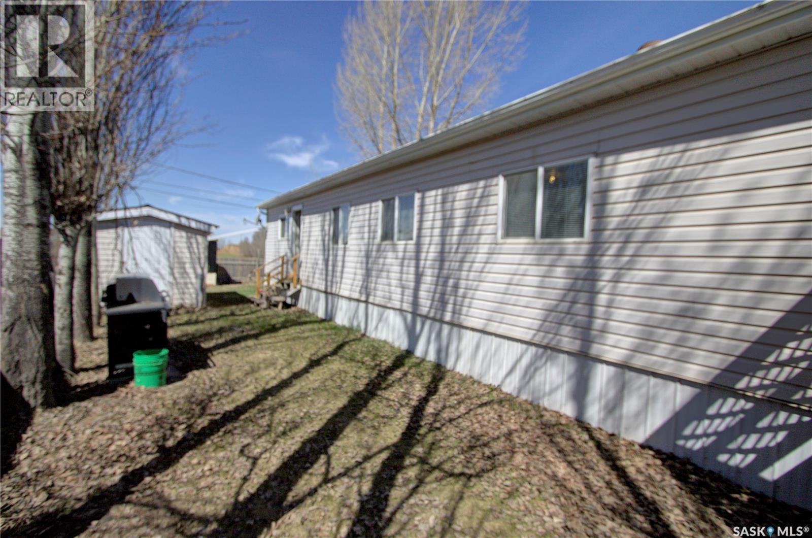 203 5Th Avenue, Melfort, SK