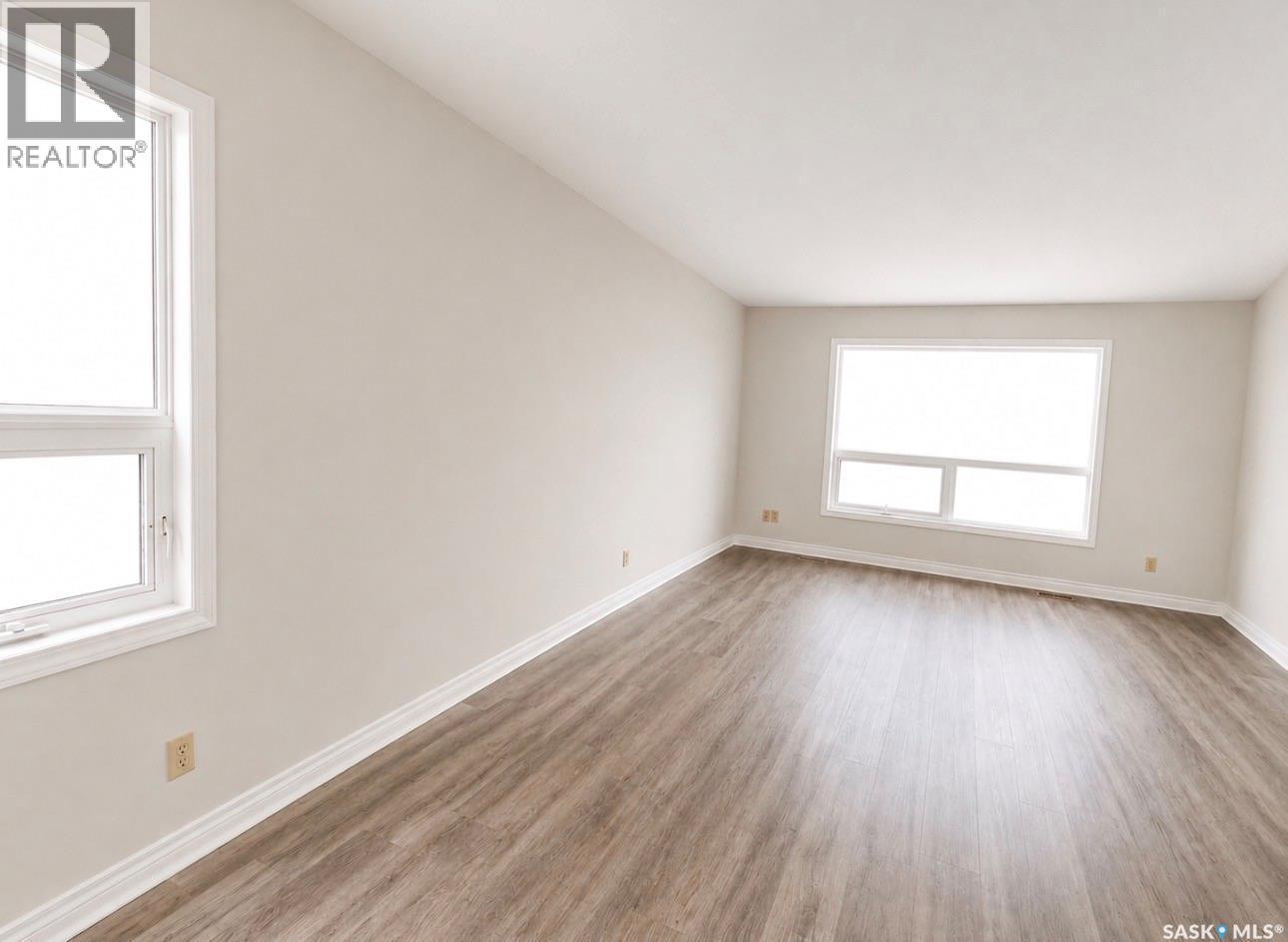 225 Westview Drive N, Coronach, SK - Indoor Photo Showing Other Room
