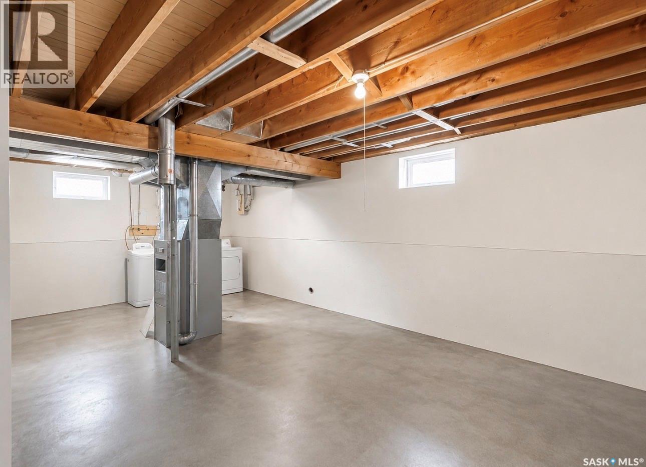 225 Westview Drive N, Coronach, SK - Indoor Photo Showing Basement