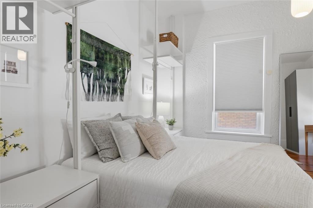53 Eby Street S, Kitchener, ON - Indoor Photo Showing Bedroom