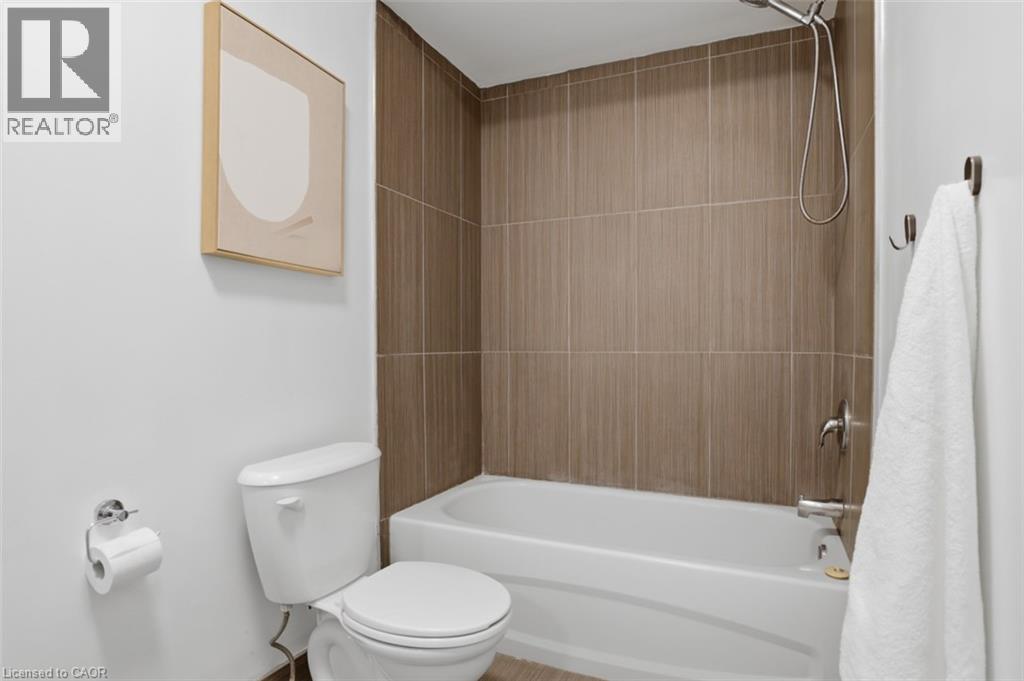 53 Eby Street S, Kitchener, ON - Indoor Photo Showing Bathroom