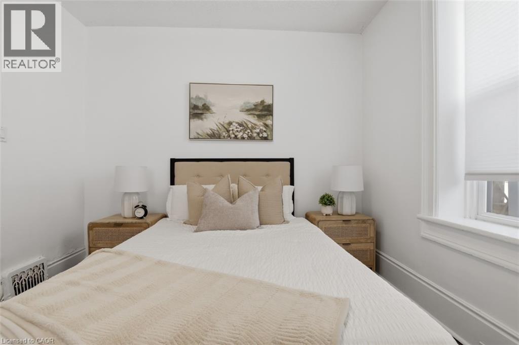 53 Eby Street S, Kitchener, ON - Indoor Photo Showing Bedroom