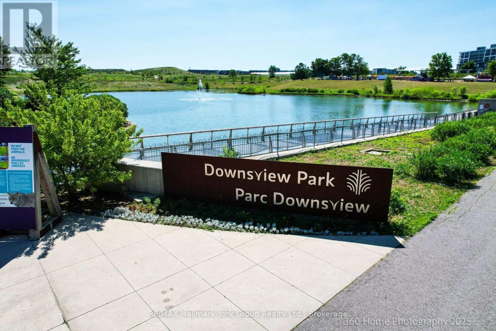 534 - 3100 Keele Street, Toronto (Downsview-Roding-Cfb), ON - Outdoor With Body Of Water With View