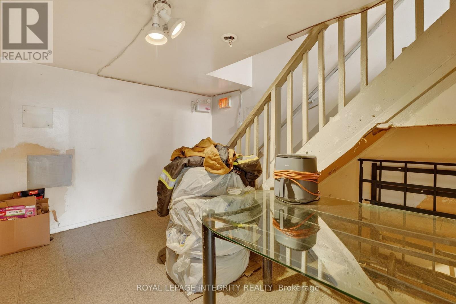 322-324 Queen Mary Street, Ottawa, ON