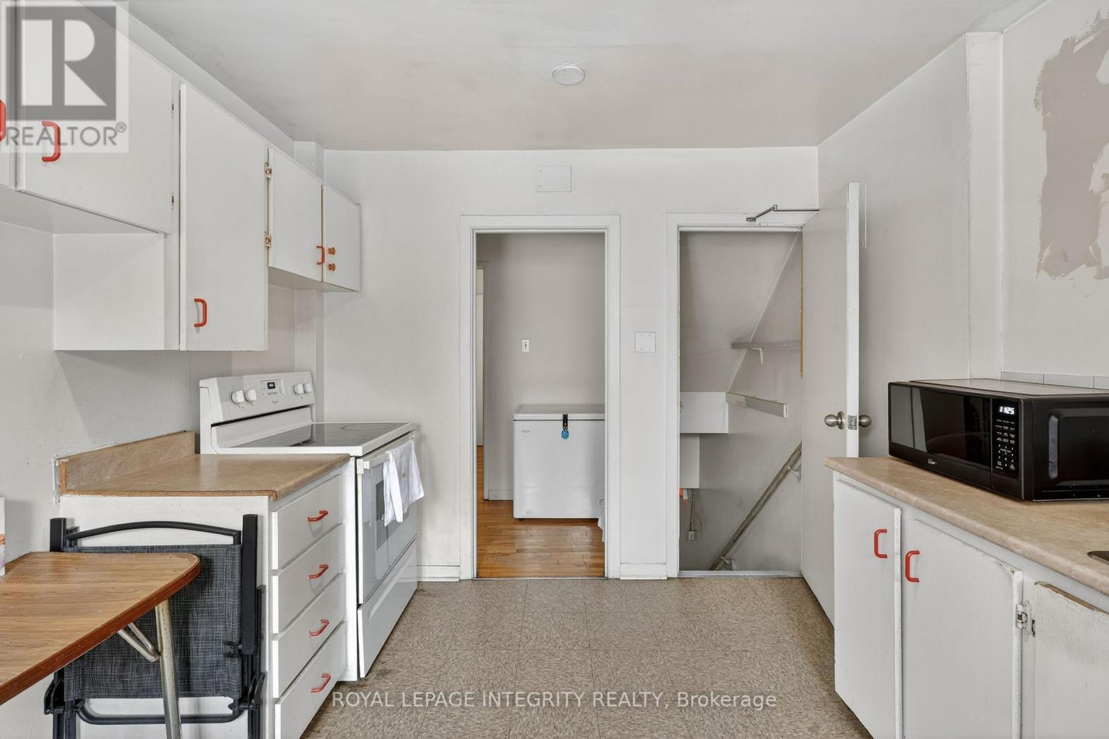 322-324 Queen Mary Street, Ottawa, ON