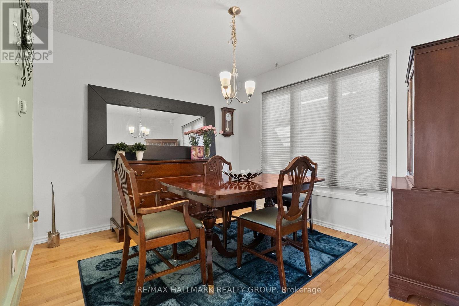 48 Sample Road, Ottawa, ON - Indoor Photo Showing Dining Room