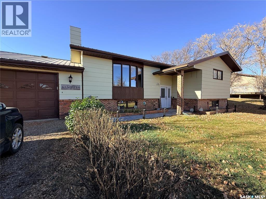 4419 Centre Street, Cadillac, SK - Outdoor