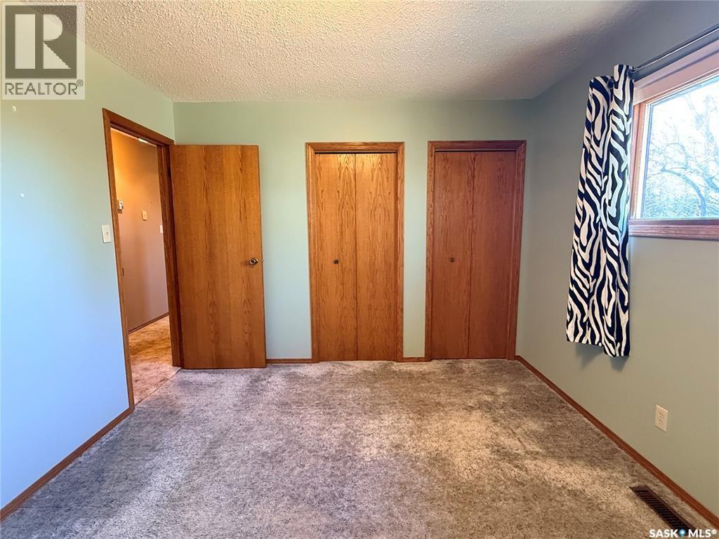 4419 Centre Street, Cadillac, SK - Indoor Photo Showing Other Room