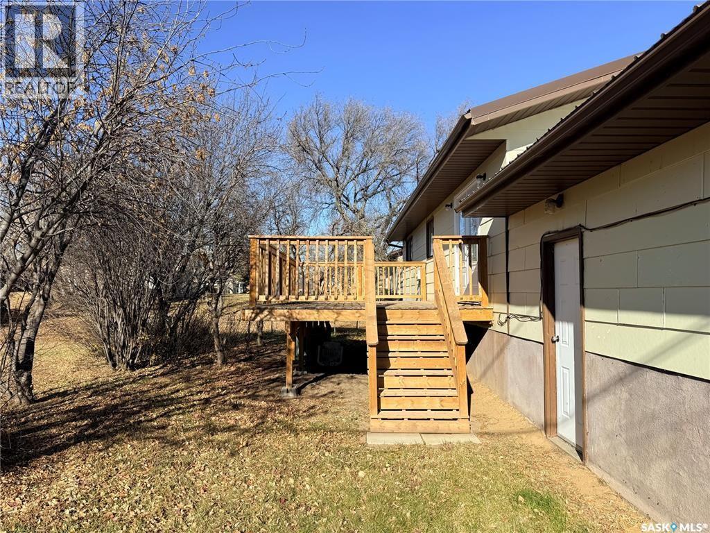 4419 Centre Street, Cadillac, SK - Outdoor With Deck Patio Veranda