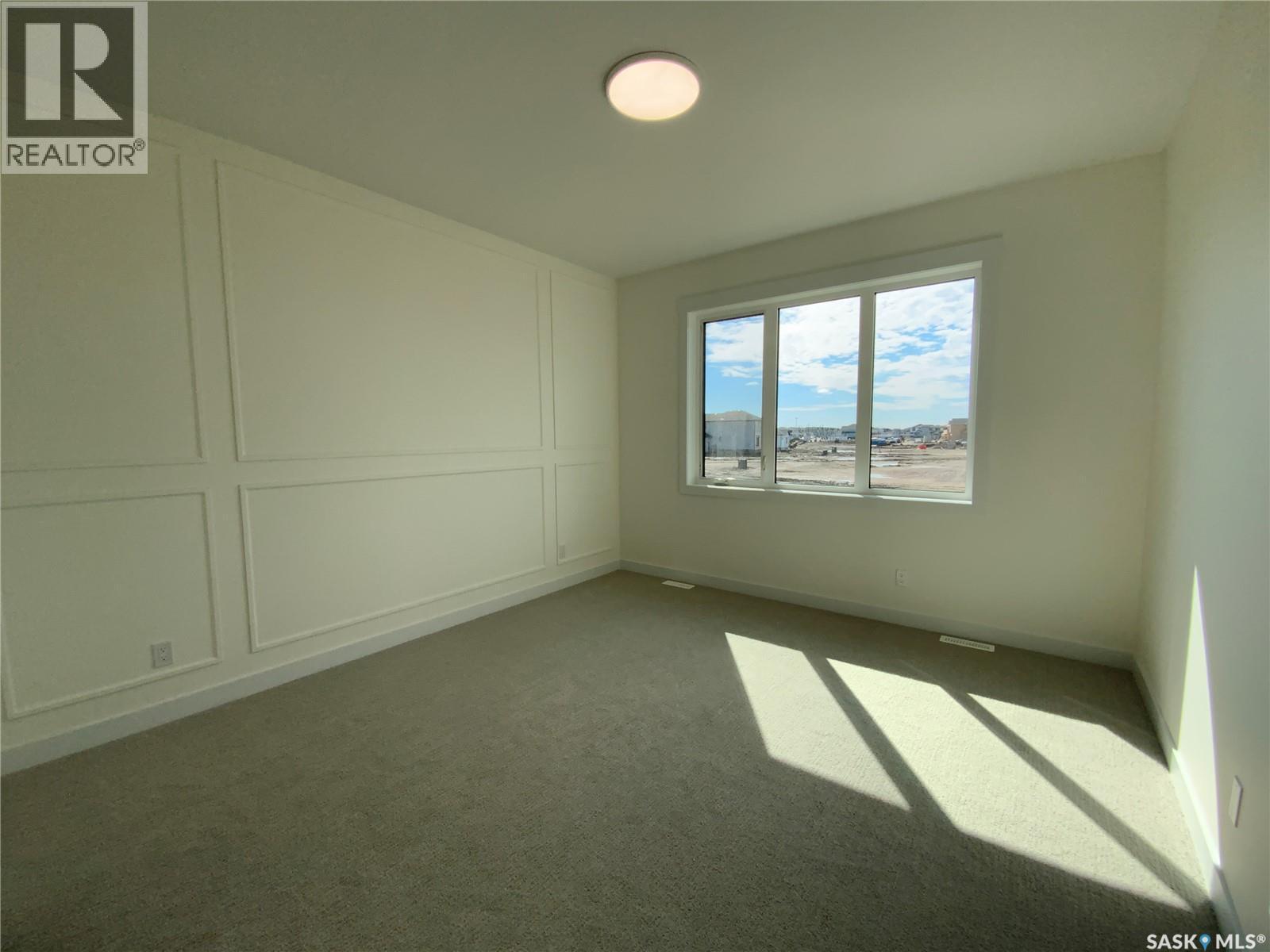 242 Doran Way, Saskatoon, SK - Indoor Photo Showing Other Room