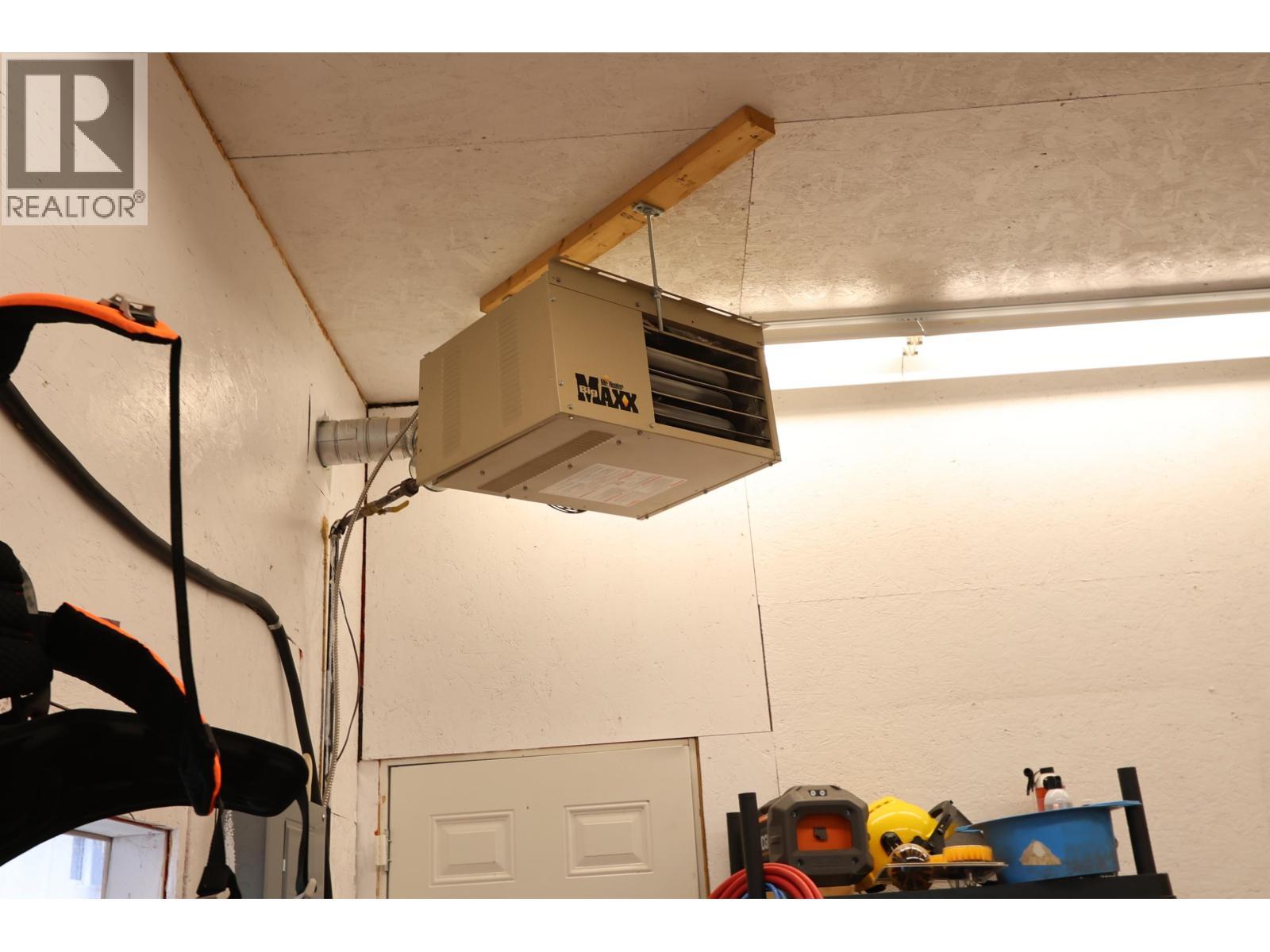 3270 Muermann Road, Prince George, BC - Indoor