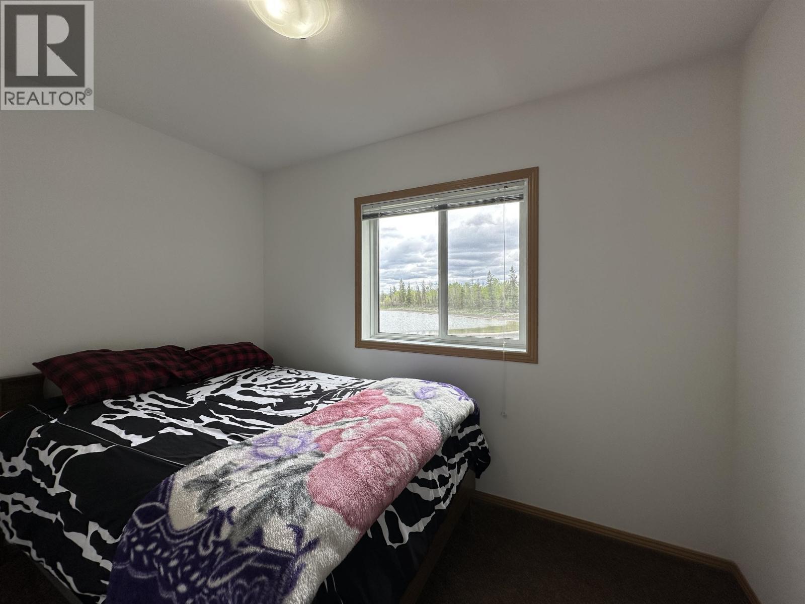 2510 North Bonaparte Road, 70 Mile House, BC - Indoor Photo Showing Bedroom