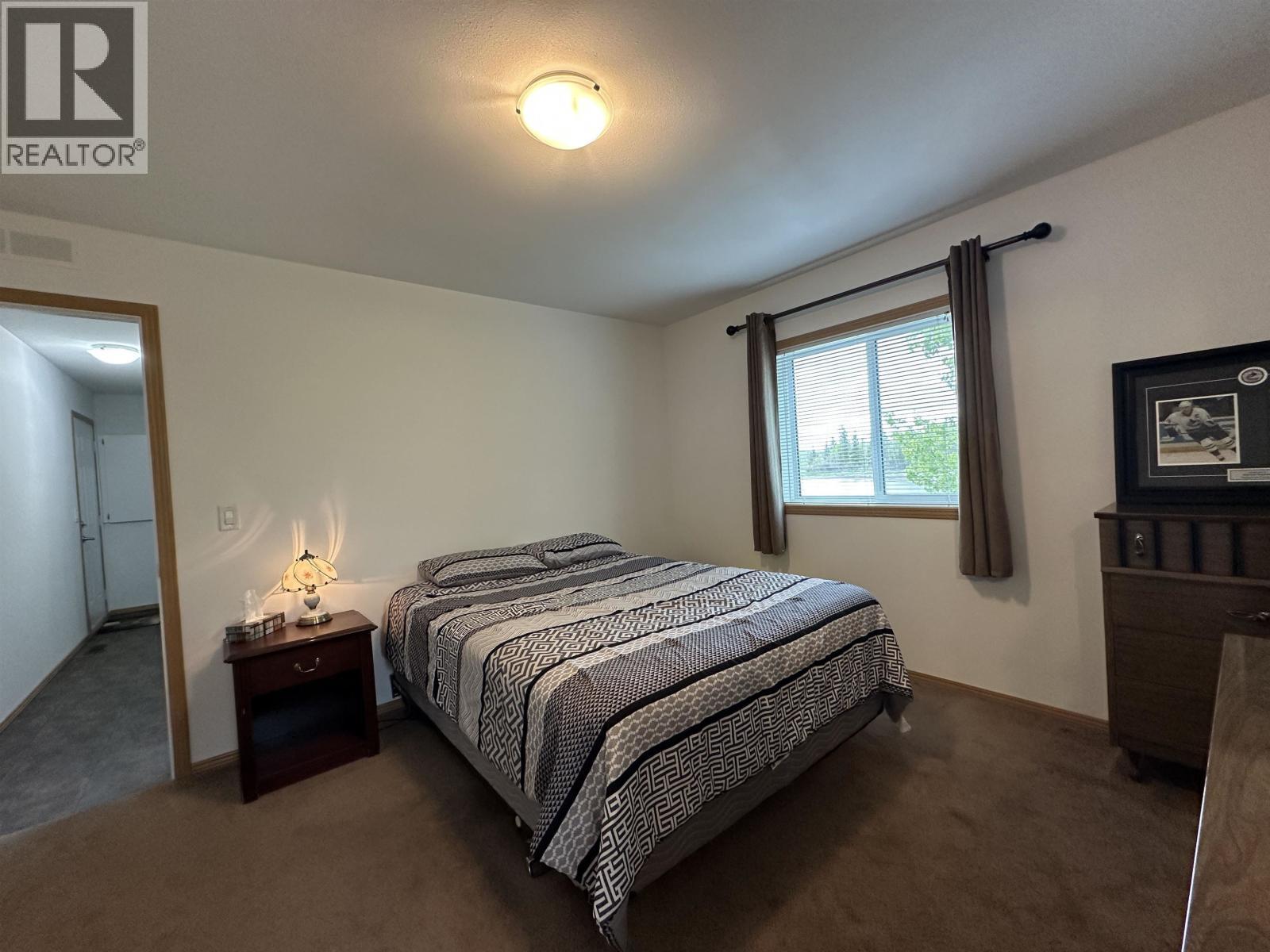 2510 North Bonaparte Road, 70 Mile House, BC - Indoor Photo Showing Bedroom