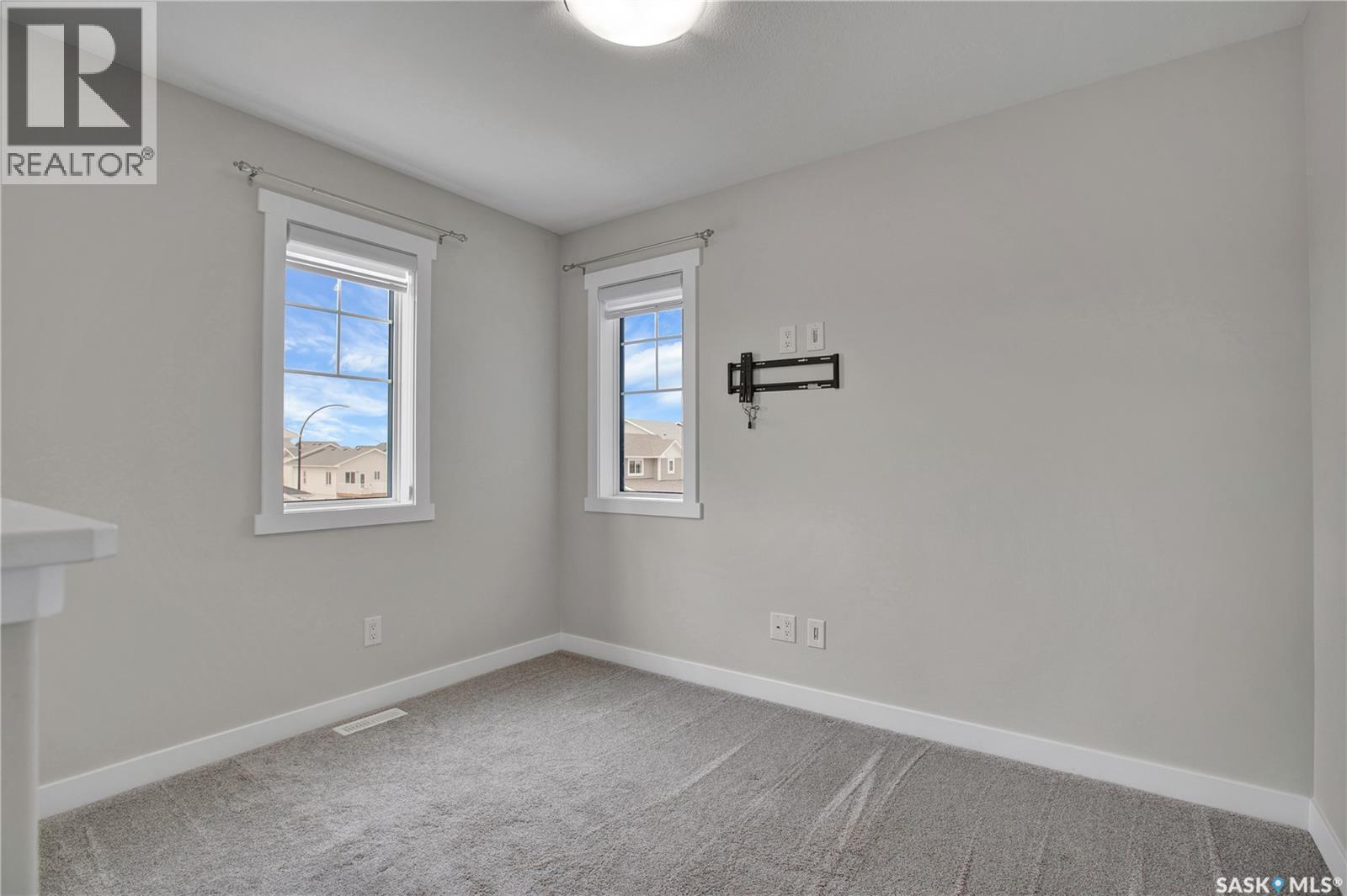 503 Schmeiser Avenue, Saskatoon, SK